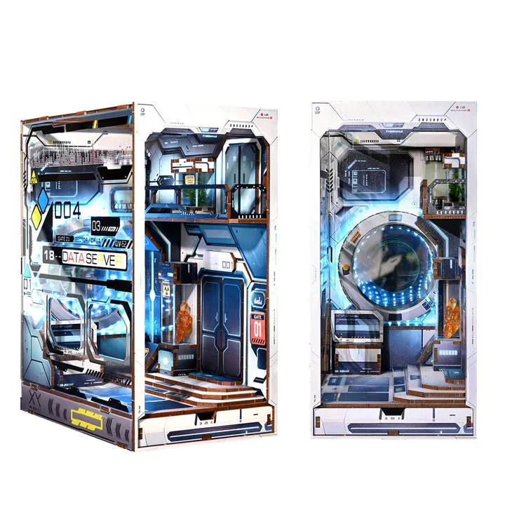 Book Nook - Alien Hub - Image 10