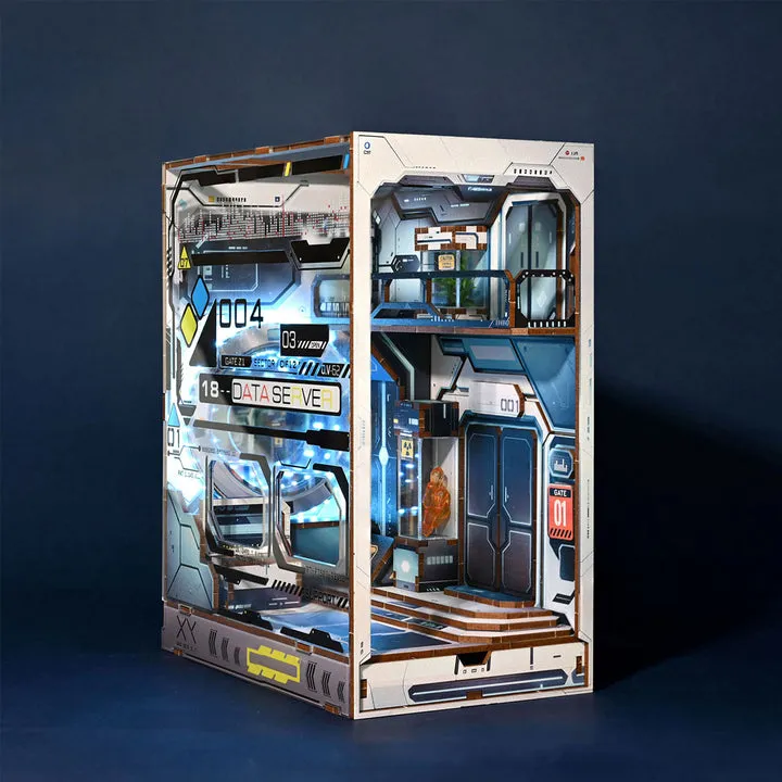 Book Nook - Alien Hub - Image 8