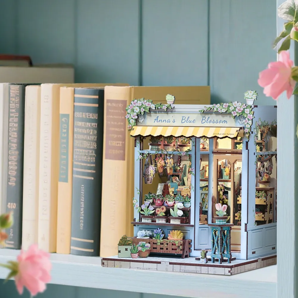 Book Nook - Anna's Blue Blossom - Image 8