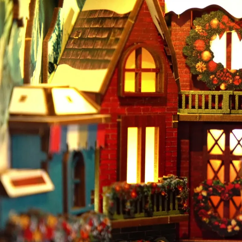 Book Nook - Christmas Street Corner - Image 4