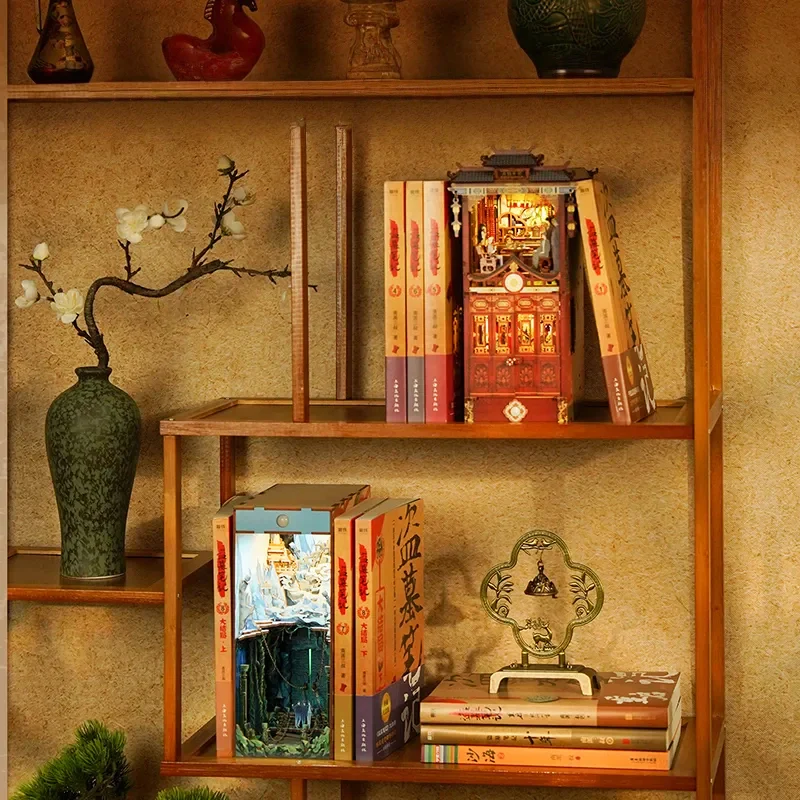 Book Nook - Xinyue Hotel - Image 8