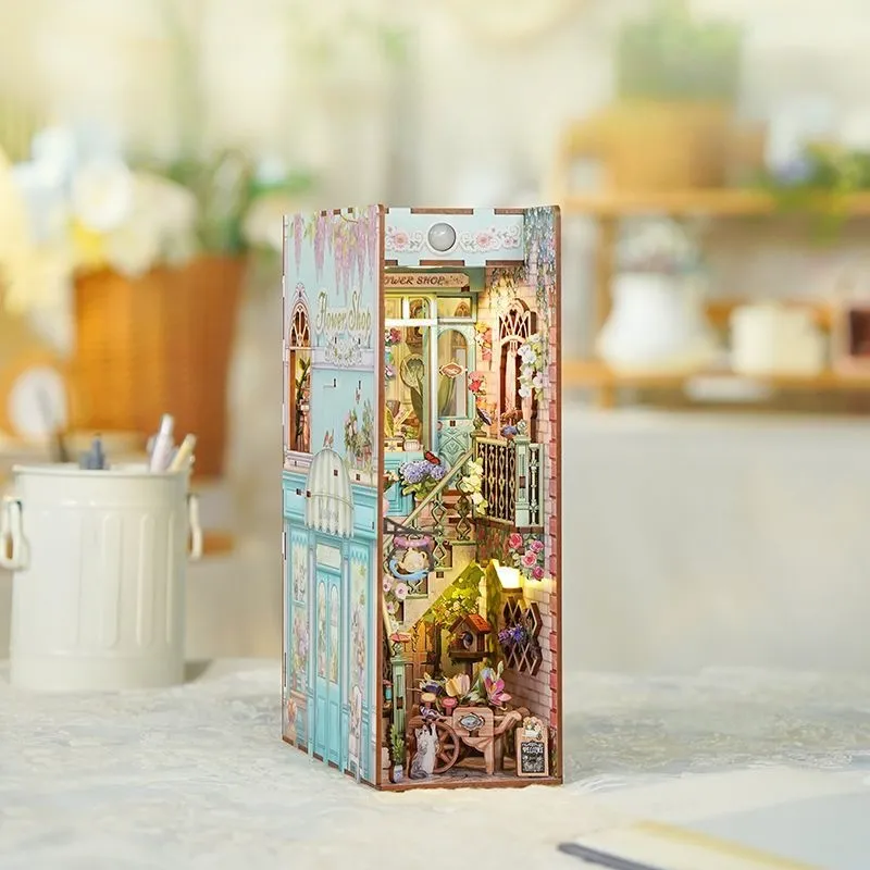 Book Nook - Flower Shop - Image 5