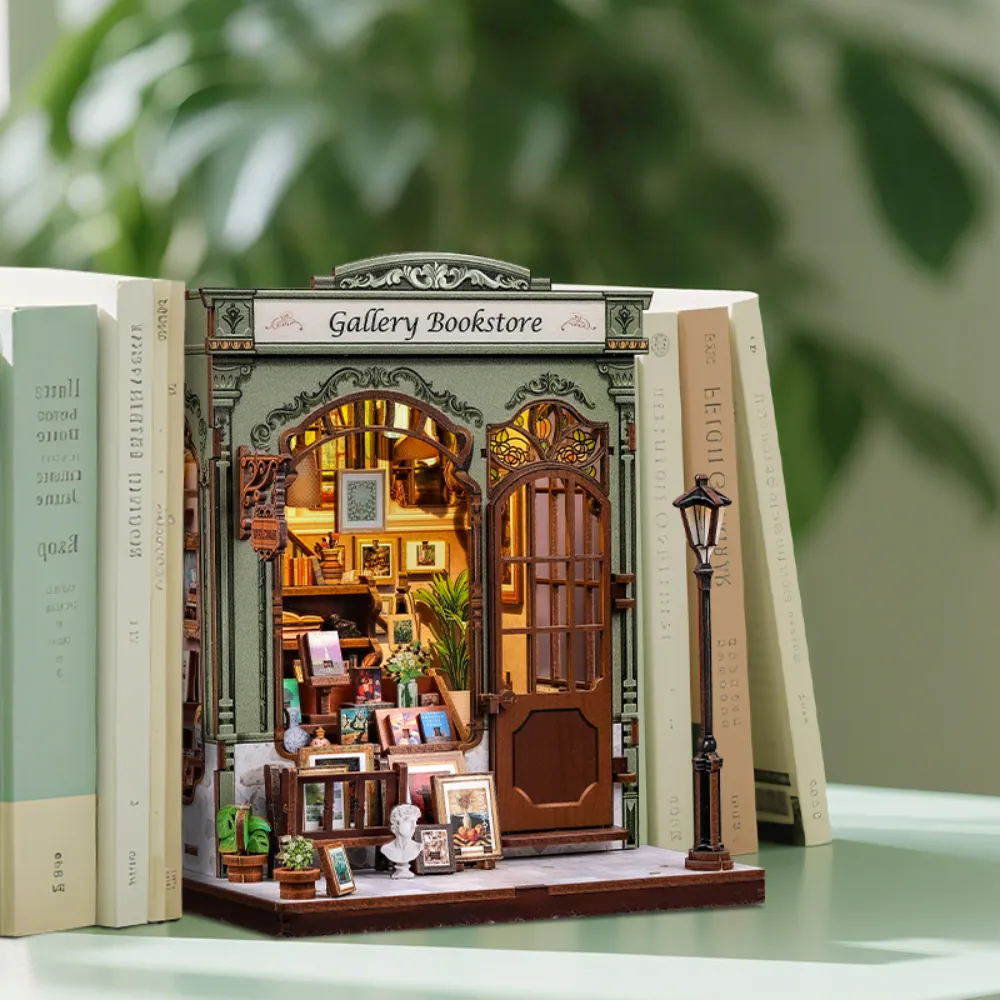 Book Nook - Gallery Bookstore - Image 10