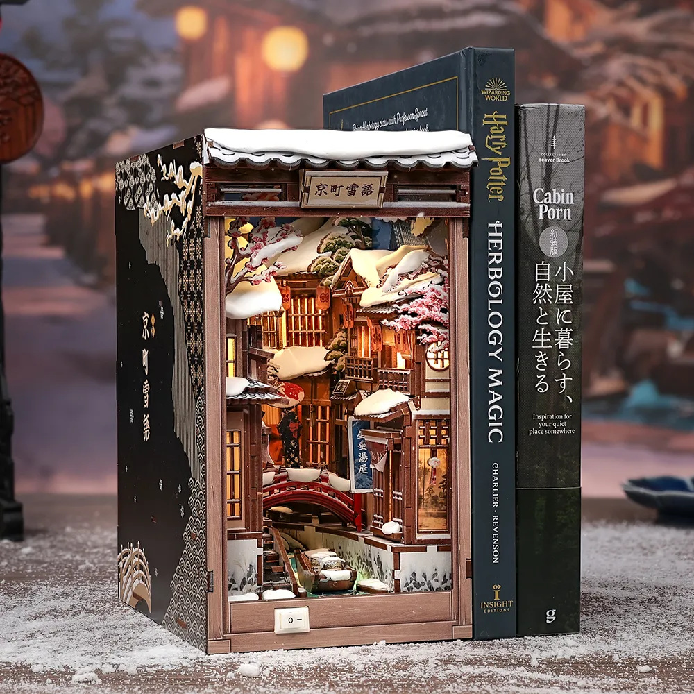 Book Nook Japan - Kyoto Snow Whisper - Image 5