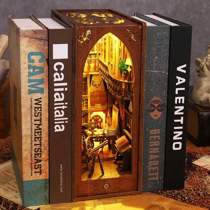 Book Nook - Library Of Books - Image 6