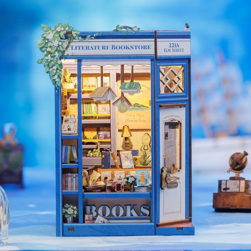 Book Nook - Literature Bookstore