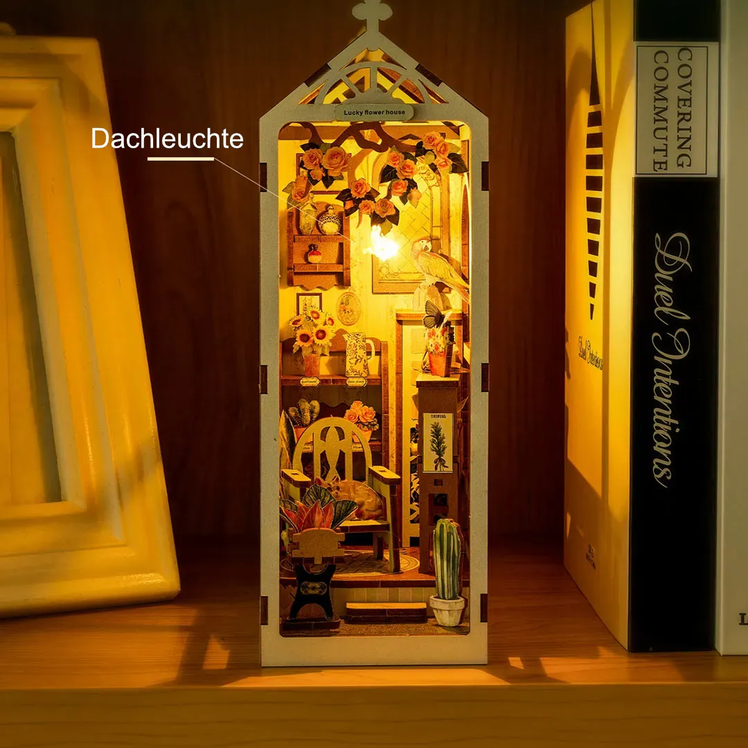 Book Nook - Lucky Flower House - Image 4