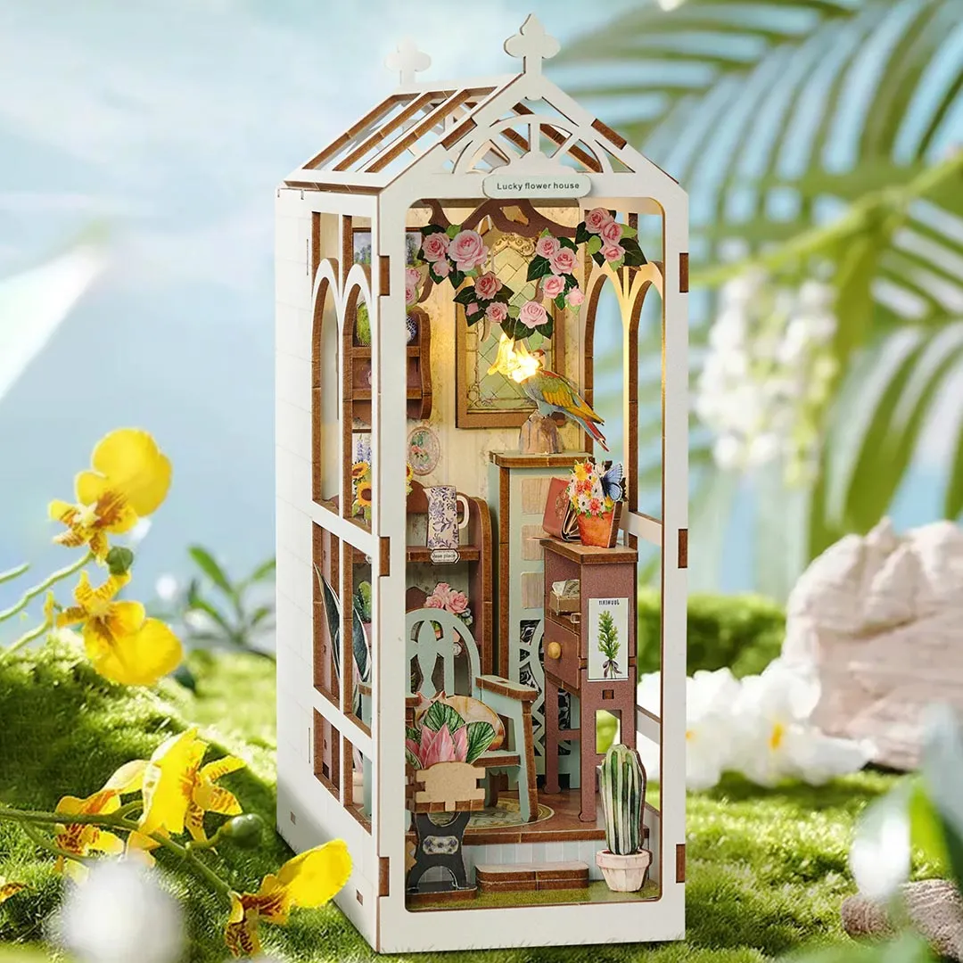 Book Nook - Lucky Flower House - Image 6