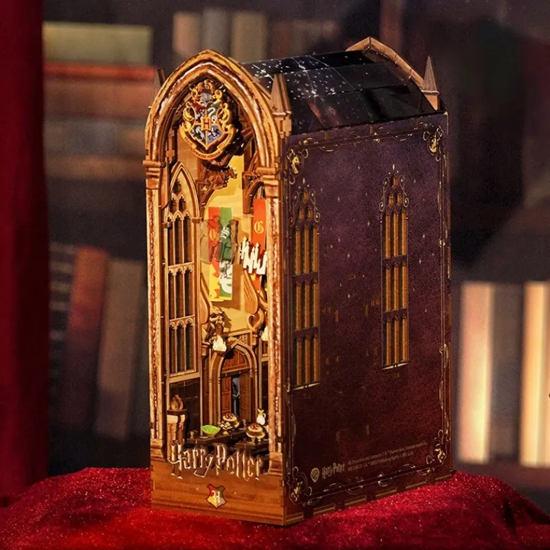 Book Nook - Harry Potter Magic Auditorium - Image 11