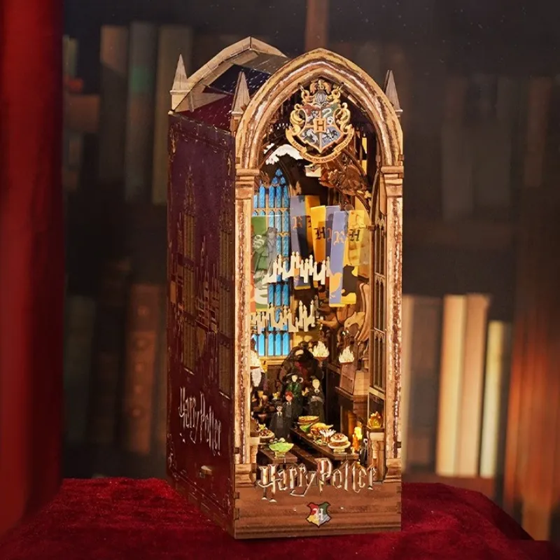 Book Nook - Harry Potter Magic Auditorium - Image 8