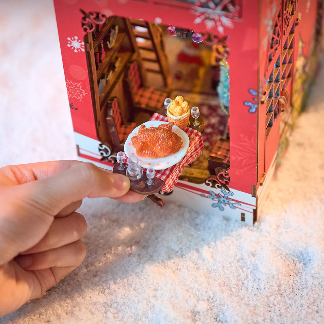 Book Nook - Merry Christmas - Image 6