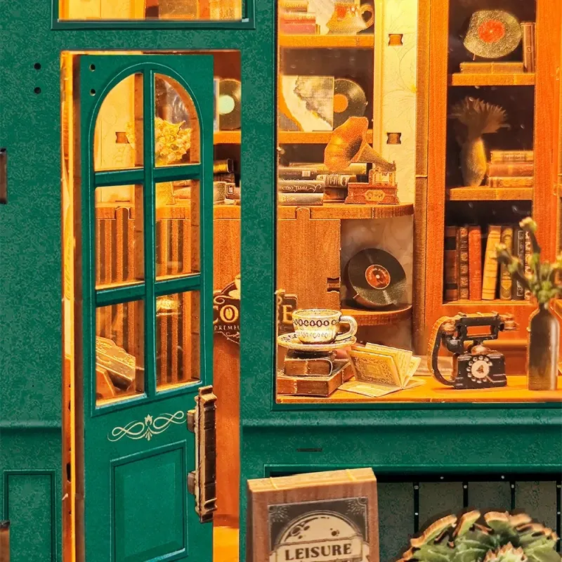 Book Nook - Moments In Time - Image 4