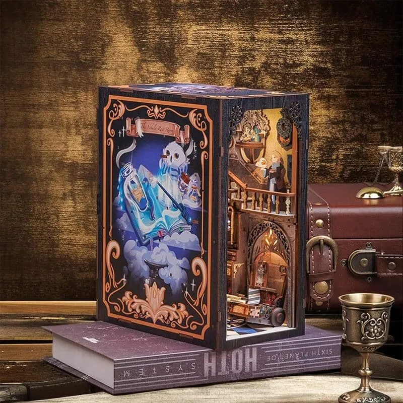 Book Nook - Nebula Common Room - Image 4