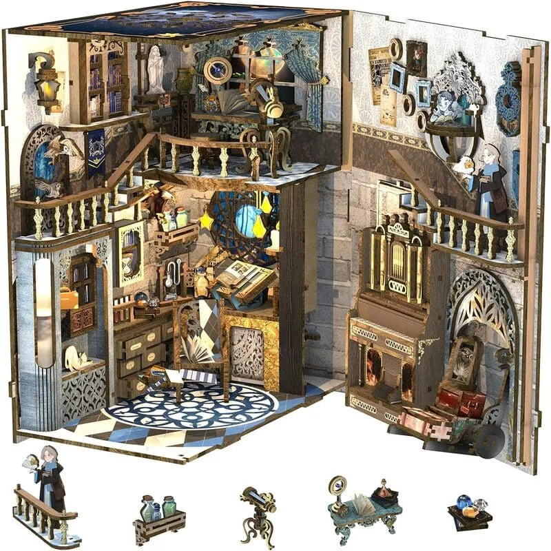 Book Nook - Nebula Common Room - Image 6