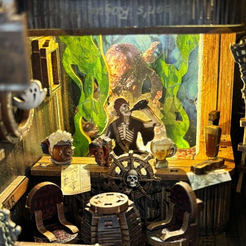 Book Nook - New World Ghost Ship - Image 7