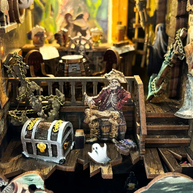 Book Nook - New World Ghost Ship - Image 9