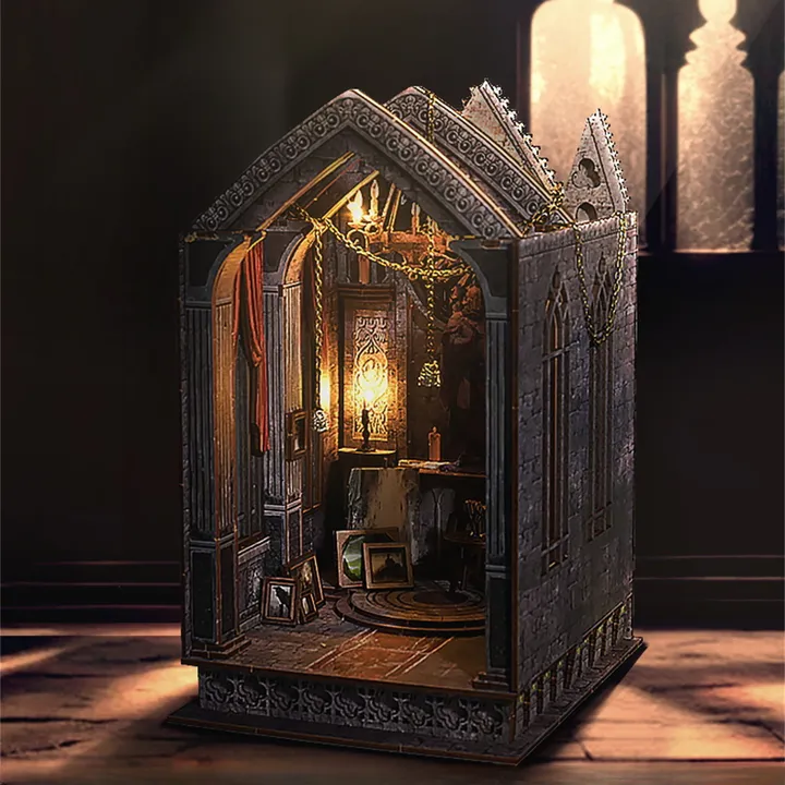 Book Nook - Quiet Night Prayer - Image 3