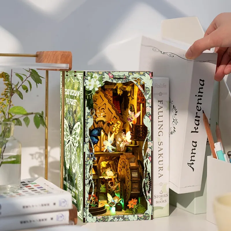 Book Nook - Secret World Of The Forest - Image 3