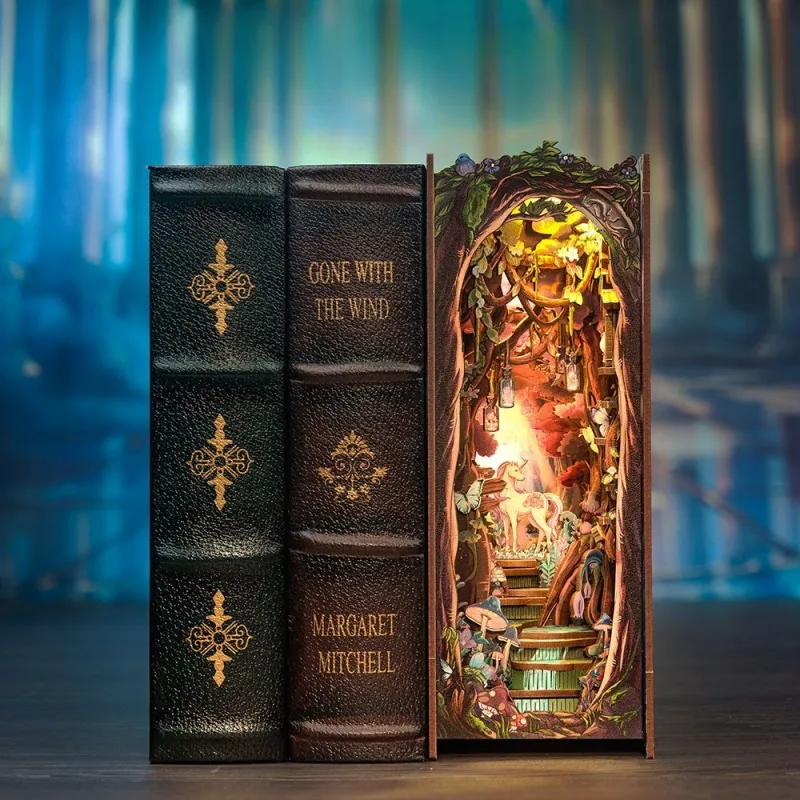 Book Nook - The Grace of The Forest - Image 5