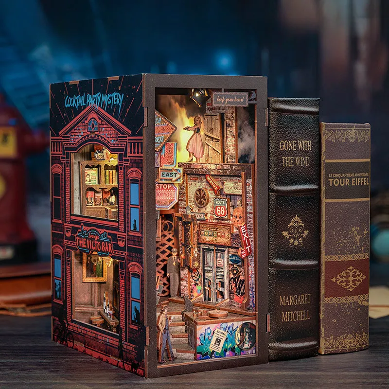 Book Nook - The Long Goodbye - Image 7