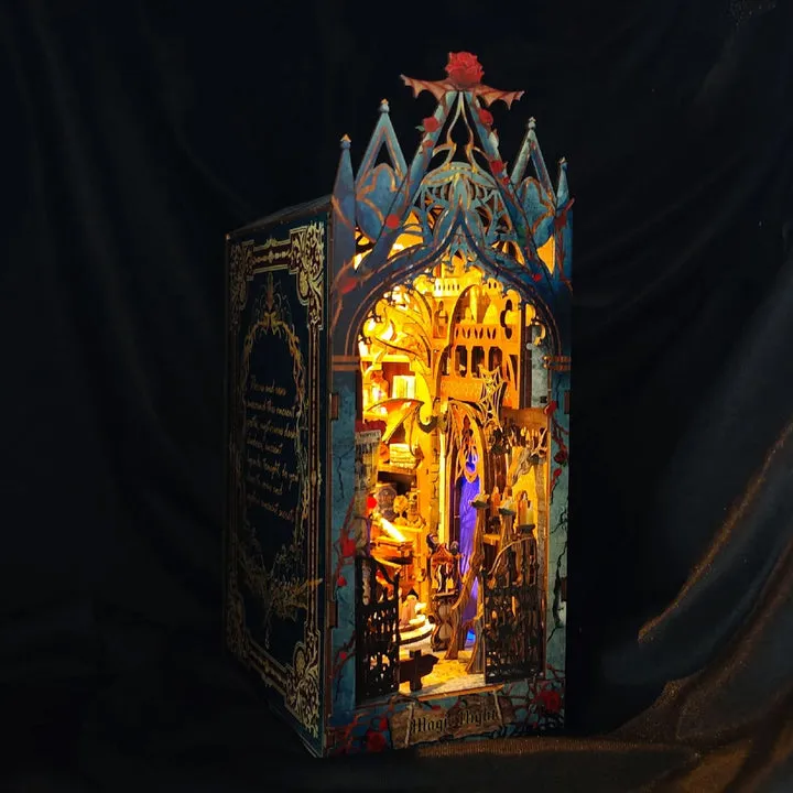 Book Nook - Twilight Castle - Image 3