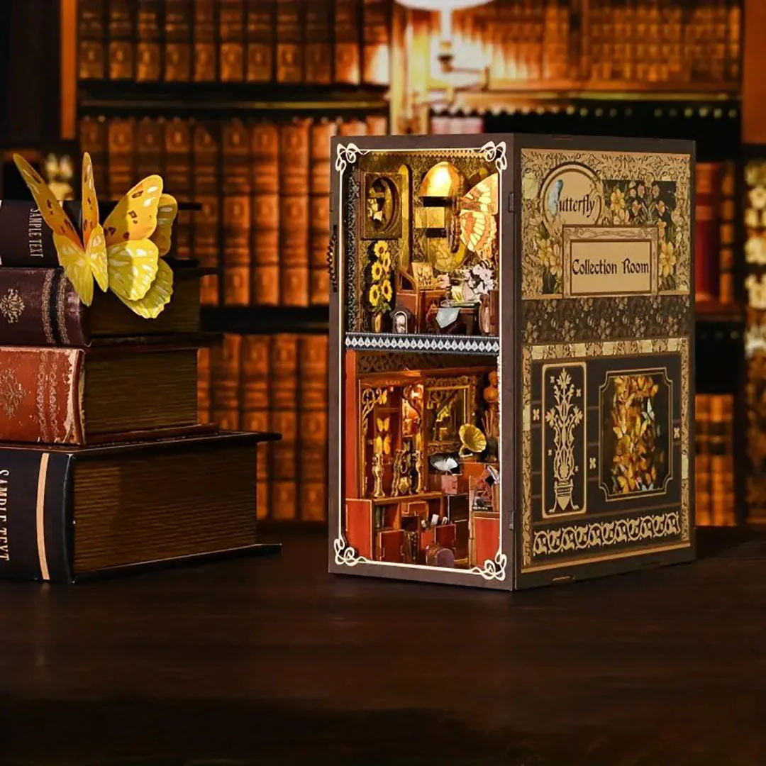 Booknook - Butterfly Collection Room - Image 4